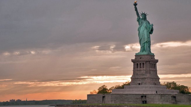 Statue of Liberty, New York - National Park Foundation.jpg